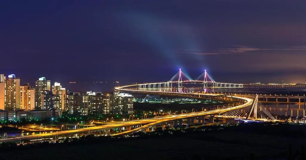 Days Hotel & Suites By Wyndham Incheon Airport