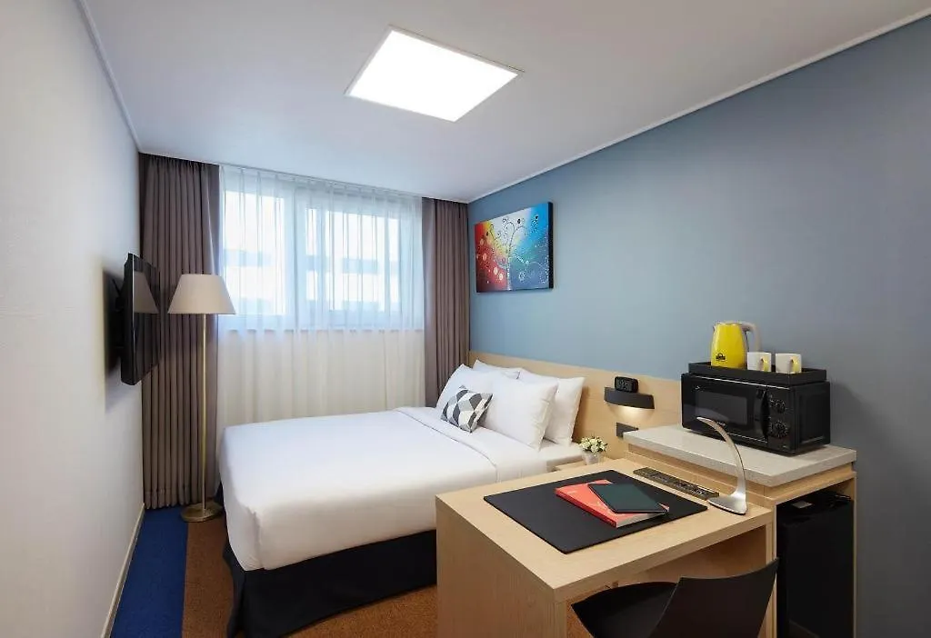 Days Hotel & Suites By Wyndham Incheon Airport