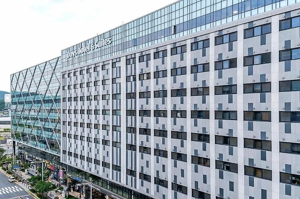 Days Hotel & Suites By Wyndham Incheon Airport